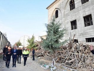 Mosque construction collapses in Turkey’s Gaziantep