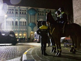 Netherlands: Islamophobic Pegida protests around mosque