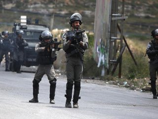 Palestinian injured by Israeli army fire in West Bank
