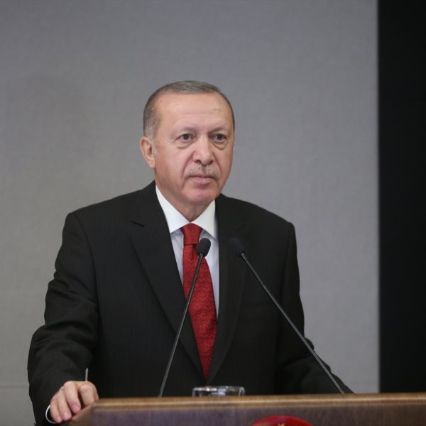 President Erdoğan announces cancellation of weekend curfew