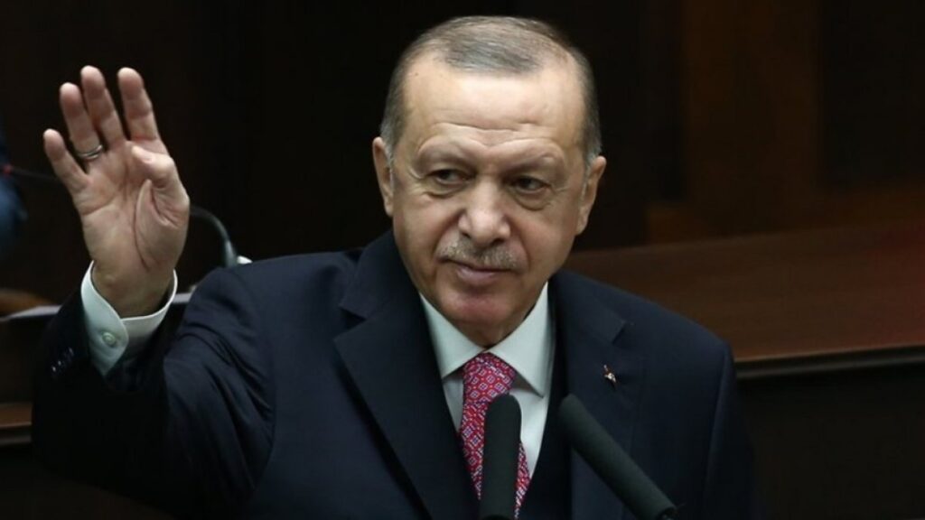 President Erdoğan announces Turkey to launch coronavirus vaccine by April