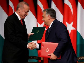 President Erdoğan meets Hungarian PM in Budapest