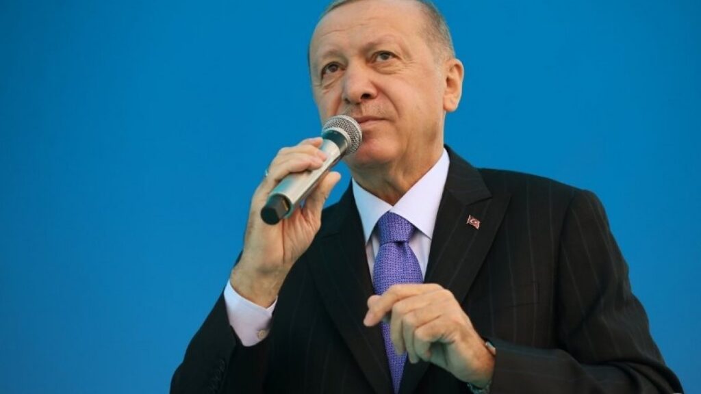 President Erdoğan says new houses to deliver for earthquake victims