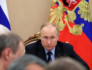 Putin orders April vote on constitutional changes