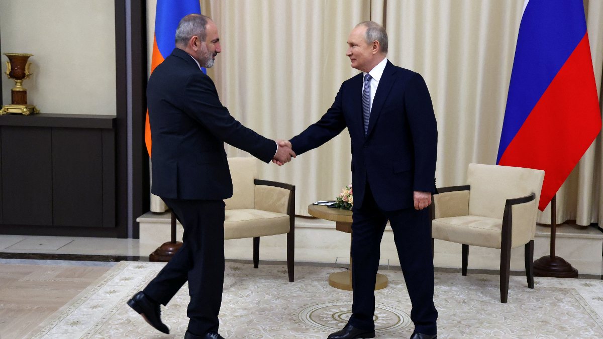 Putin, Pashinyan welcome Turkish-Armenian normalization
