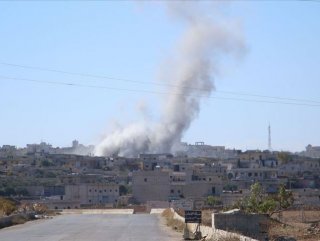 Russian airstrikes kill 4 civilians in Syria