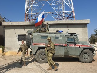 Russian military deploys forces in bases in Syria