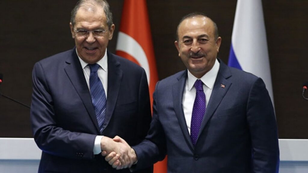 Russian, Turkish diplomats hold phone call