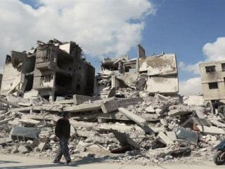 Russian warplanes hit civilians in Syria's Idlib