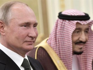 Saudi Arabia makes $3.5B deal with Moscow