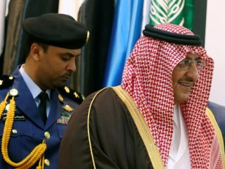Saudi Crown Prince orders arrests of senior royals