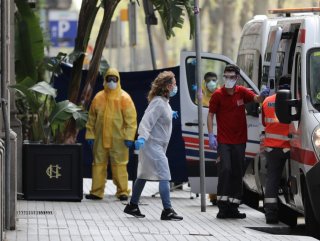 Spain reports 738 more deaths in 24 hours