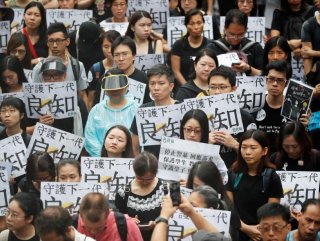Teachers start anti-government protests in Hong Kong