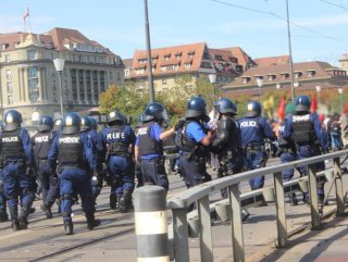 Terror supporters clash with police in Switzerland
