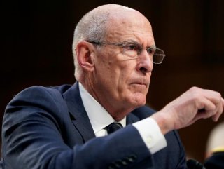 Trump replaces top intelligence official