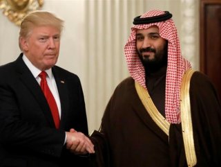 Trump says US ready to help protect Saudi Arabia