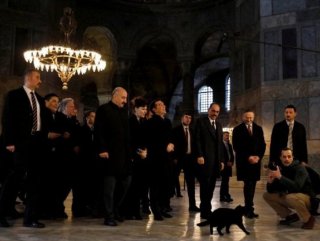 Tsipras visits Hagia Sophia