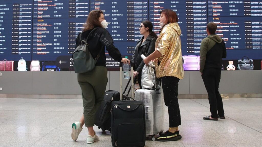 Turkey air traffic halt hits Russia's tourism sector