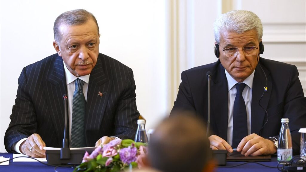 Turkey, Bosnia and Herzegovina agree on passport-free travel