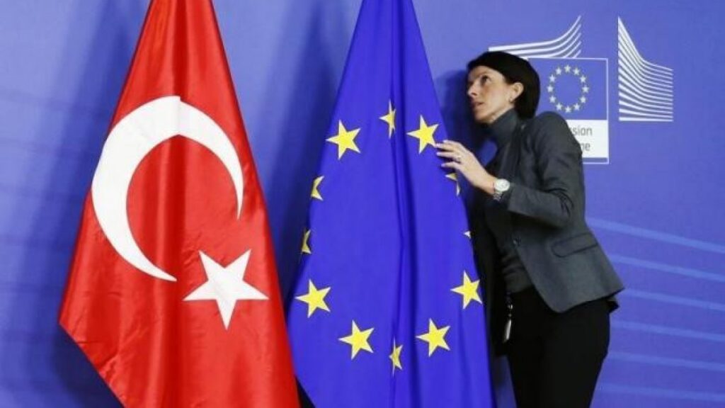 Turkey calls on EU to keep promises for closer cooperation