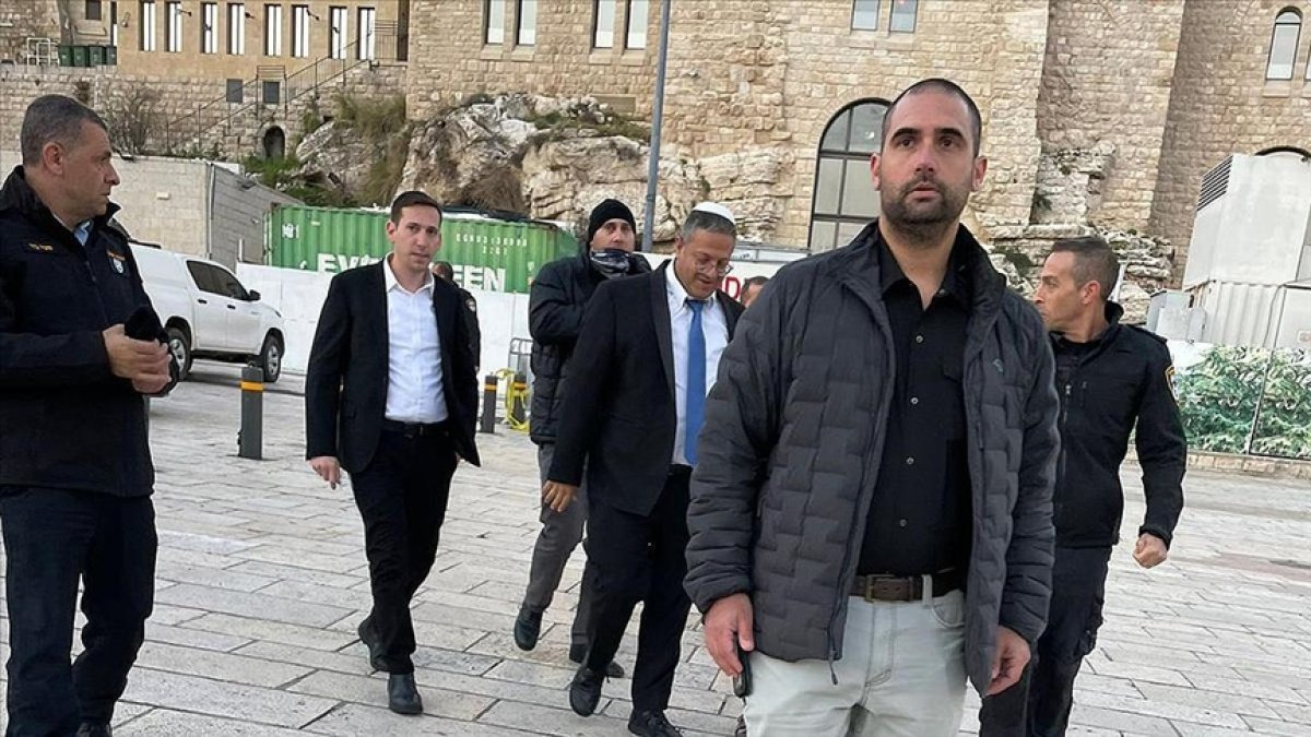 Turkey discusses Israeli minister's storming of Al-Aqsa mosque with UAE, Qatar