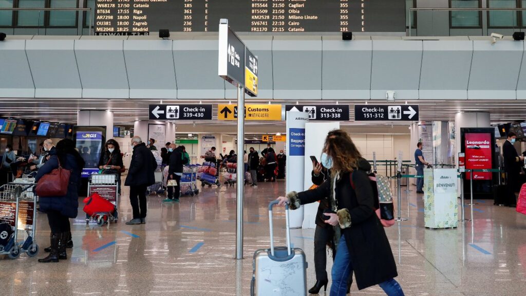 Turkey imposes UK travel bans over new coronavirus variant