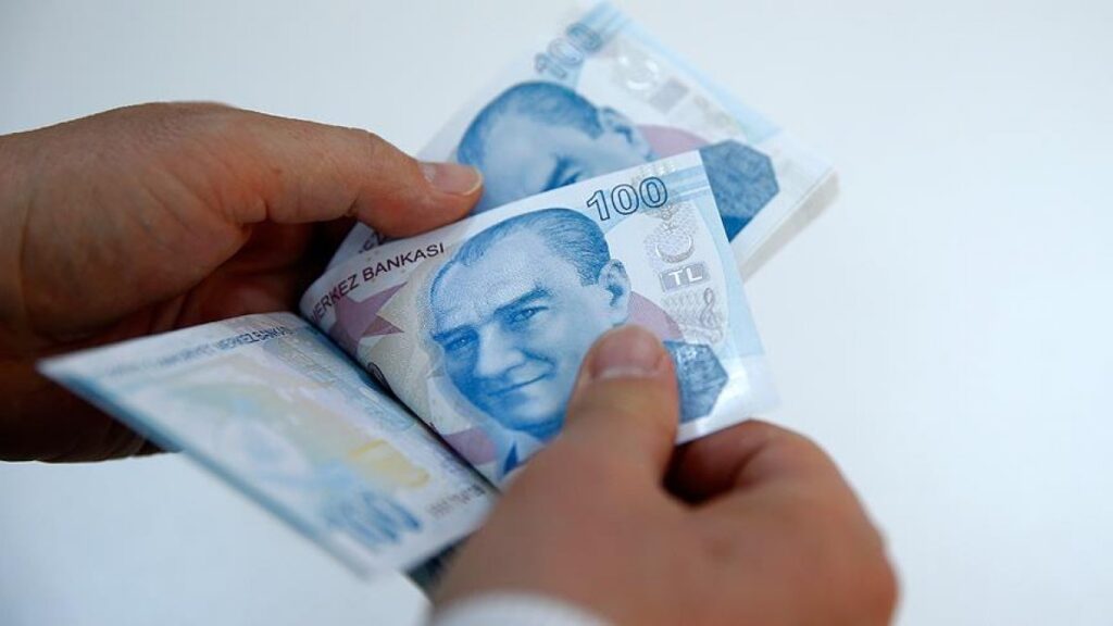 Turkey lowers tax rates on lira deposits to protect value of Turkish lira