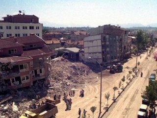 Turkey remembers 20th anniversary of Marmara earthquake