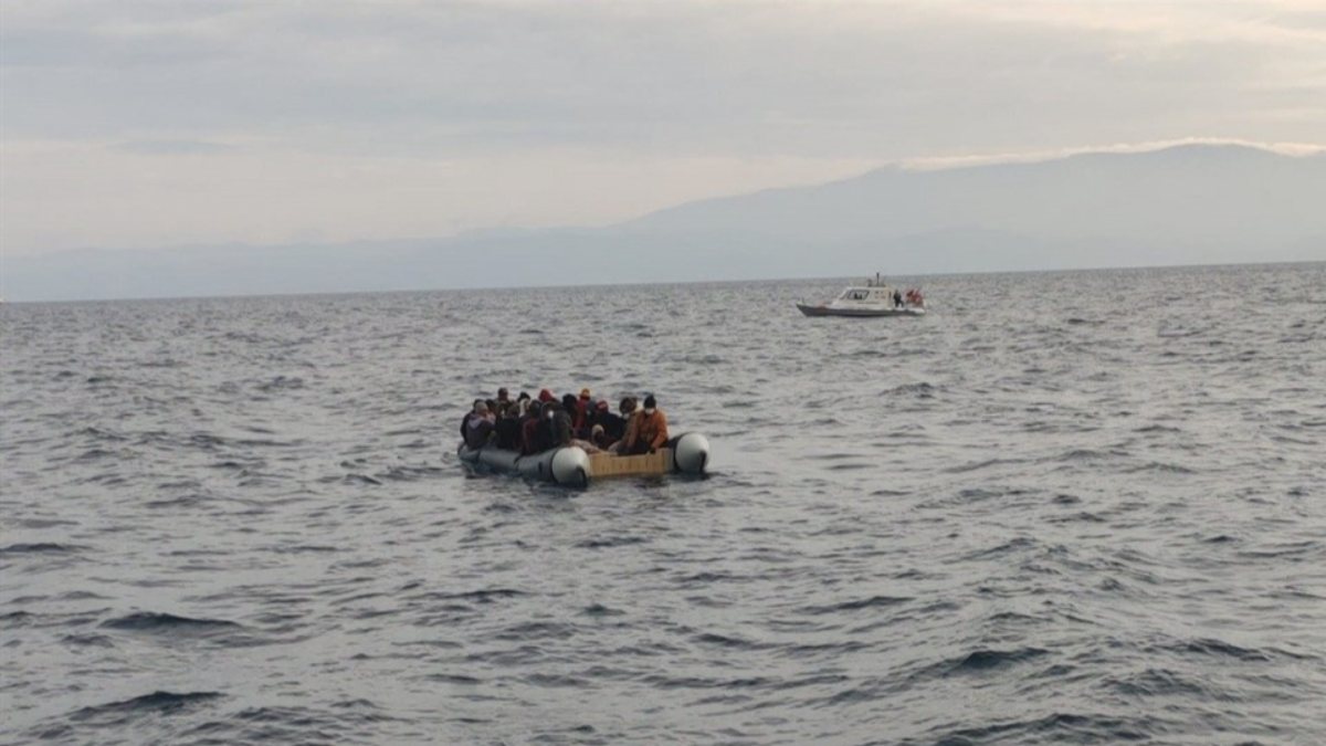 Turkey rescues 65 asylum seekers pushed back by Greece