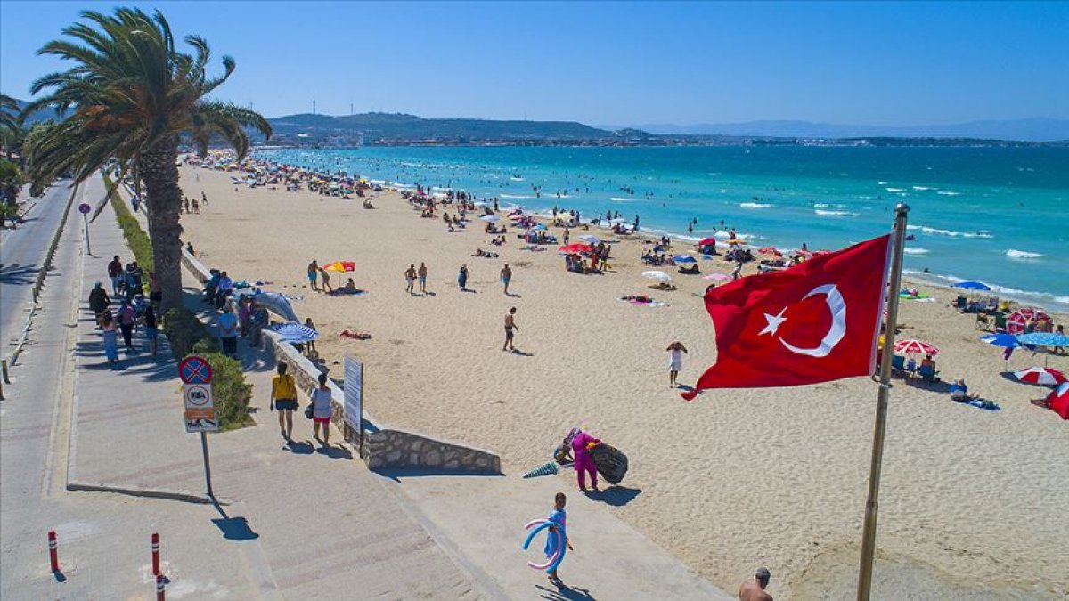 Turkey welcomes 1.8 million foreign tourists in November