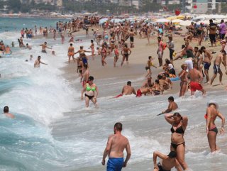 Turkey’s Antalya sets tourist record