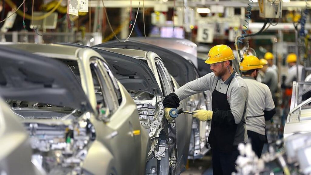 Turkey's auto production, exports up in first half of 2021