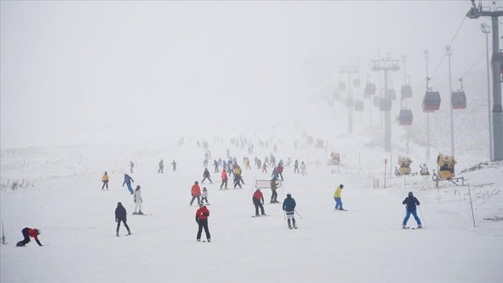 Turkey's famed resort welcomes ski lovers