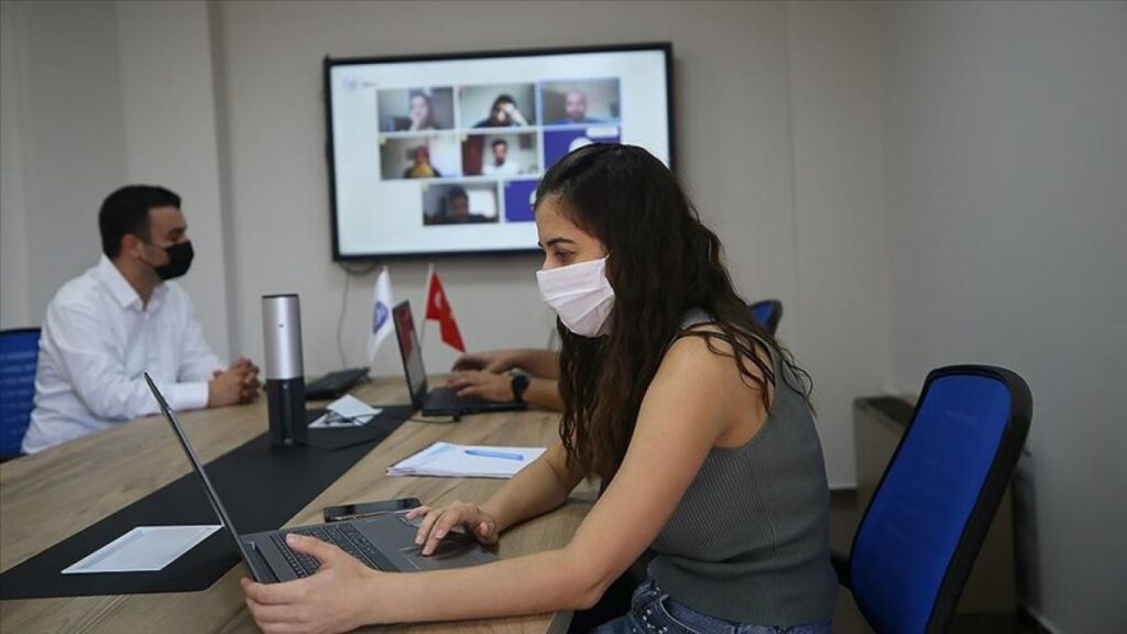 Turkey's remote education program reaches students in 23 countries