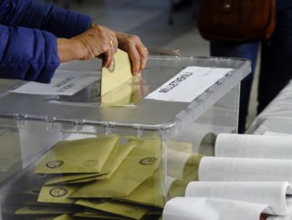 Turkey's ruling party to object invalid votes in Ankara