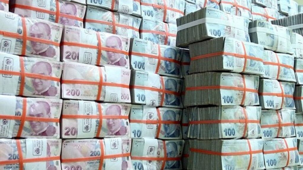 Turkish Central Bank raises lira swap rate