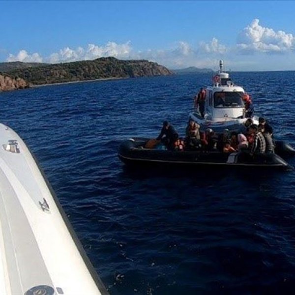 Turkish Coast Guard continues rescuing asylum seekers