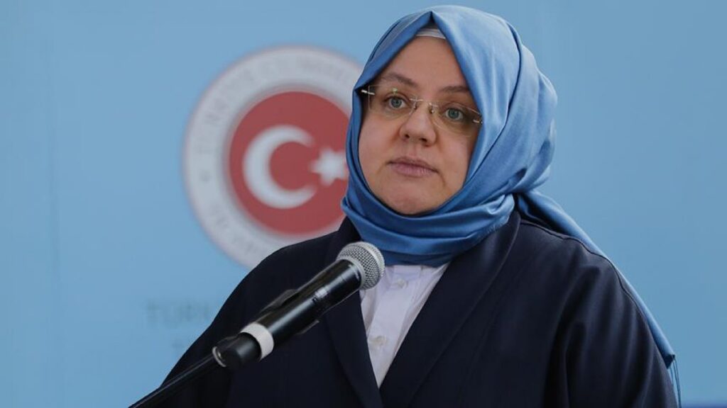 Turkish family minister tests positive for coronavirus