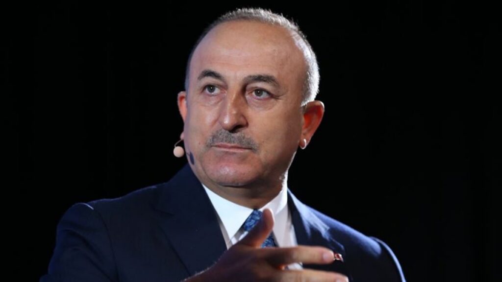 Turkish FM holds phone call with his Russian counterpart on Azerbaijan