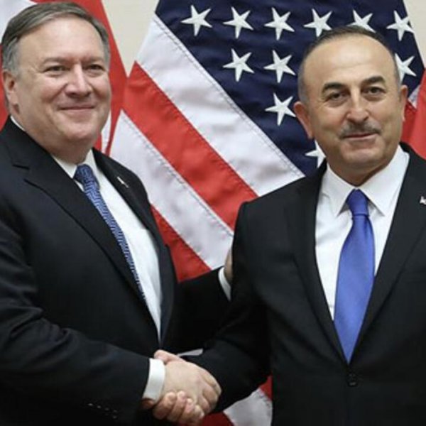 Turkish FM, US Secretary discuss virus cooperation