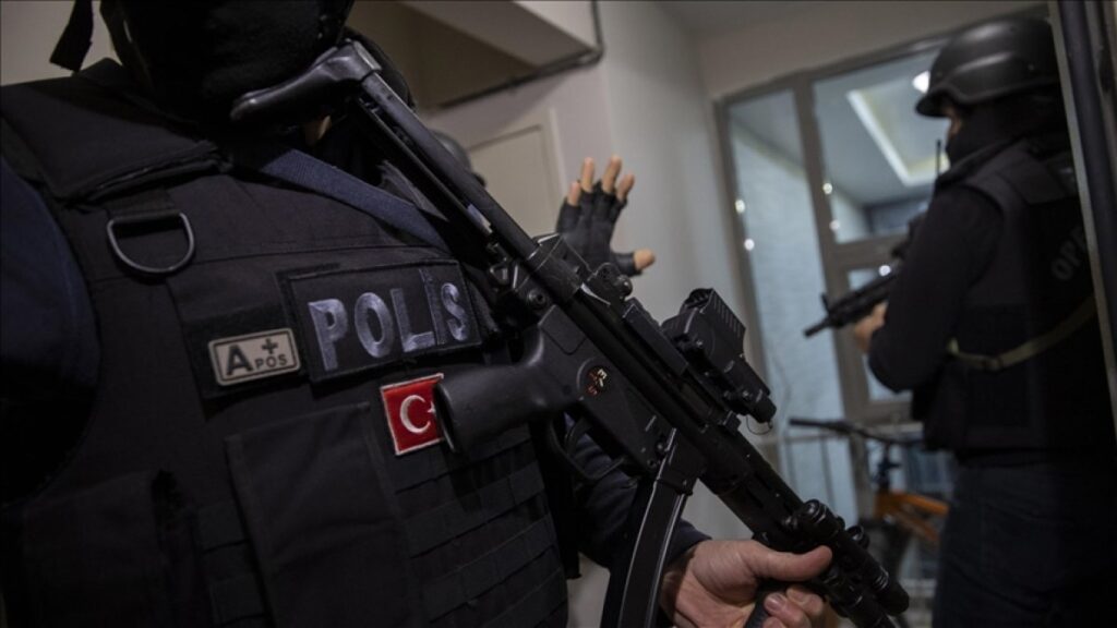 Turkish forces arrest 11 more Daesh terror suspects