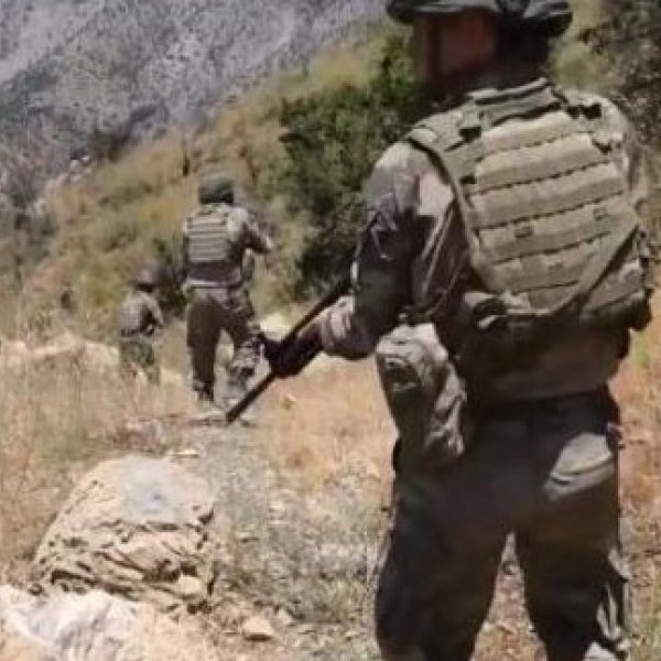 Turkish forces seize PKK terrorists in N. Syria