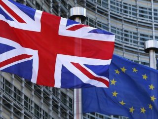 UK can unilaterally stop Brexit, top EU court says