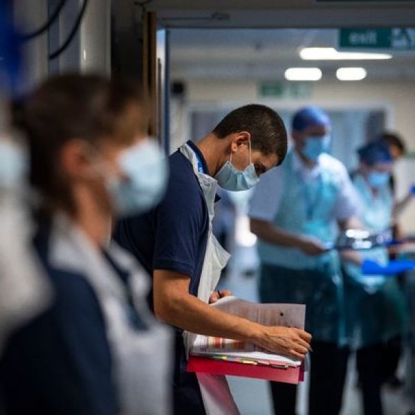 UK health experts warn of second wave