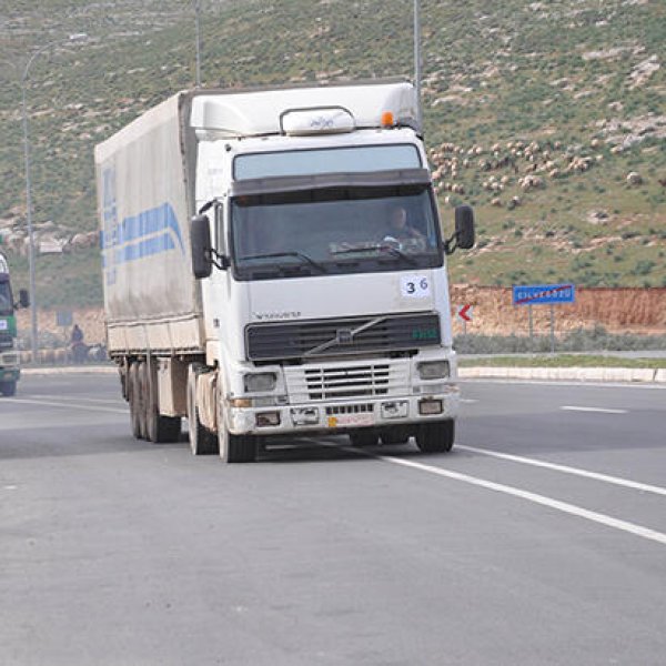UN sends more medical aid trucks to Idlib