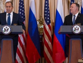 US, Russian diplomats discuss bilateral issues