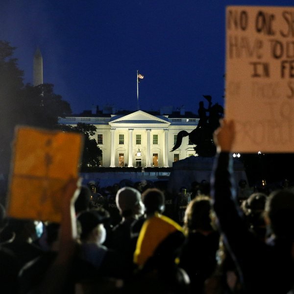 Washington declares curfew after violent protests