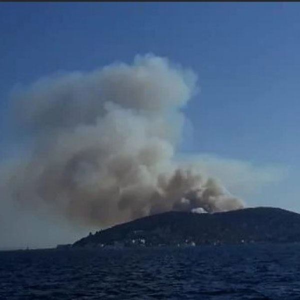 Wildfires break out on Istanbul’s Heybeliada
