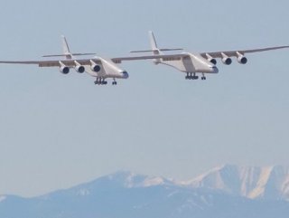 World’s largest plane Roc, makes first test flight over California