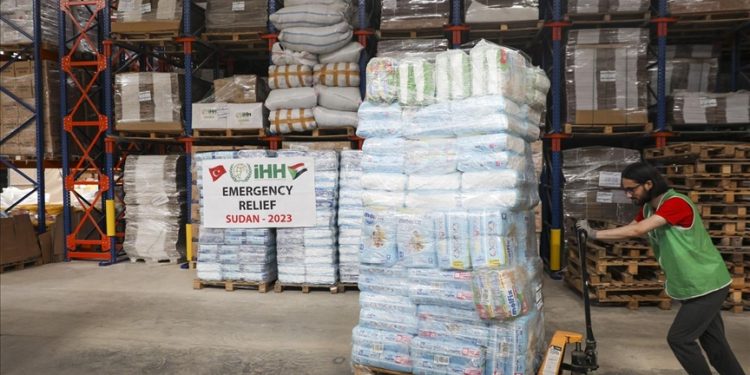 Turkish charity IHH sends a giant aid package to the African country.